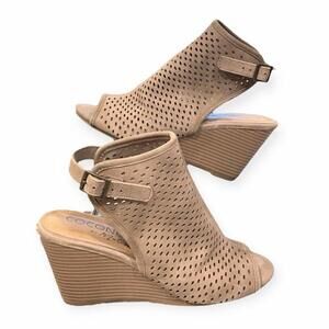 Coconuts by Matisse Womens 7.5 Sandals Perforated Peep Toe Slingback Wedge Heel